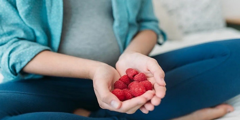 Can I Eat Raspberries While Pregnant