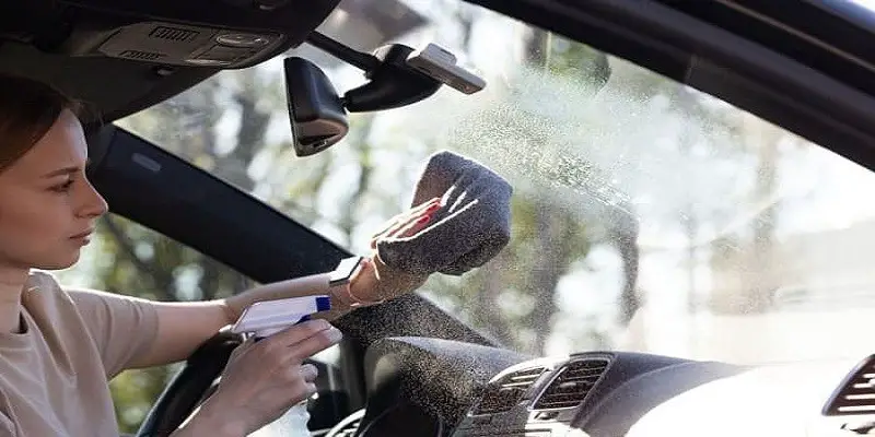 How To Clean Car Windshield Inside 