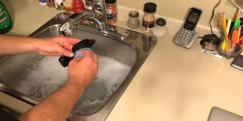 How To Clean Oakley Sunglasses