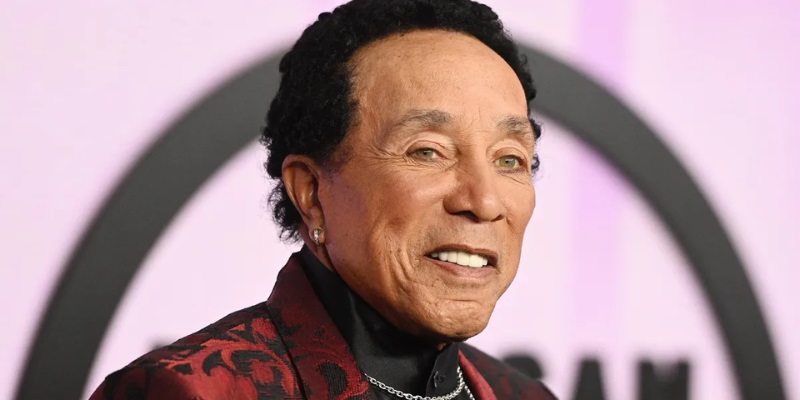 How Many Kids Does Smokey Robinson Have