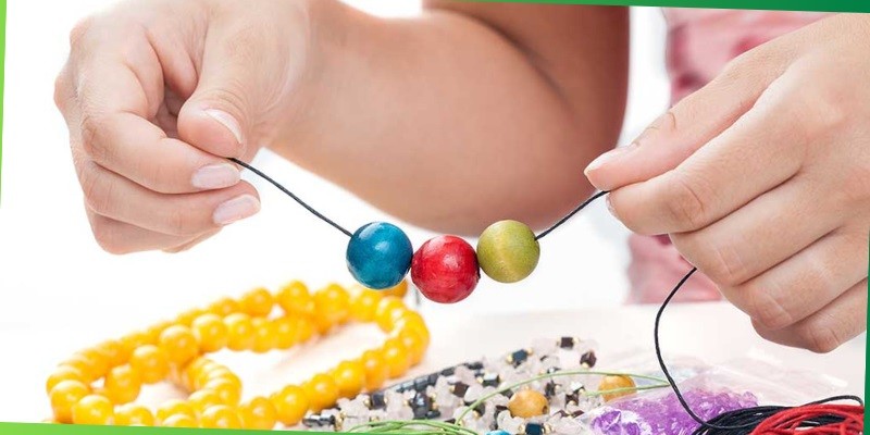 how to make beaded jewelry with kids